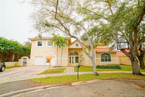 Alameda Northwest, 15106 NW 89th Ct, Miami Lakes, Florida 33018, image 2