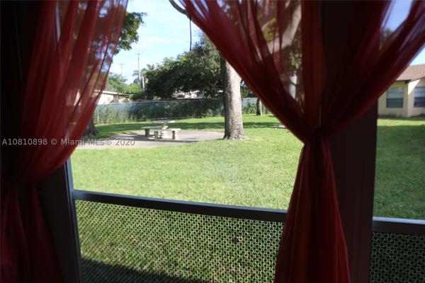 Villas At Carriage Hills, 115 Briarwood Cir #2-3, Hollywood, Florida 33024, image 2