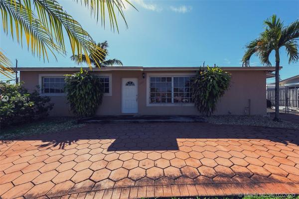 Palm Springs North Residential, 7860 NW 174th Ter, Palm Springs North, Florida 33015, image 2