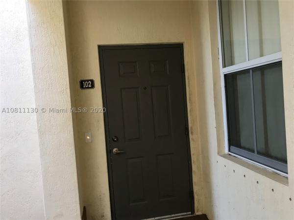 10022 NW 7th St #102, Fountainebleau, Florida 33172, image 1