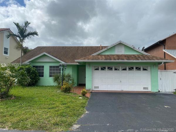 Country Lake Park, 18868 NW 77th Ct, Hialeah, Florida 33015, image 2
