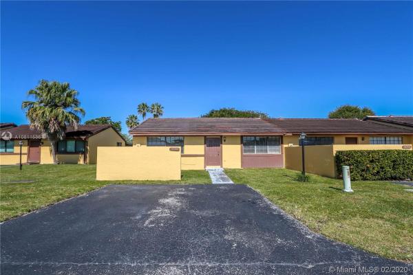 Walden Pond, 14757 SW 84th Ter #14757, Kendall West, Florida 33193, image 2