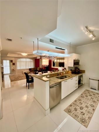 Merco At Aventura, 2731 NE 184th Ln, Aventura, Florida 33160, image 2
