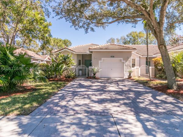 Regency Homes At Fairway Isles, 2650 E Aragon Blvd #1, Sunrise, Florida 33313, image 1