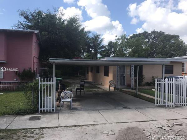 Stephens Manor, 1128 NW 76th St, Gladeview, Florida 33150, image 2
