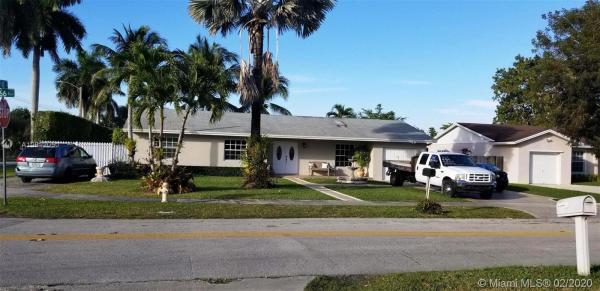 Pine Lake, 11121 SW 166th Ter, Palmetto Estates, Florida 33157, image 2