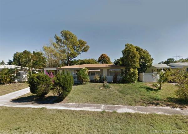 Lake Osborne Heights, 814 Small Dr, Lake Worth Beach, Florida 33461, image 2