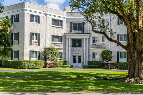 The Fountainview Club, 2845 Granada Blvd #1A, Coral Gables, Florida 33134, image 2