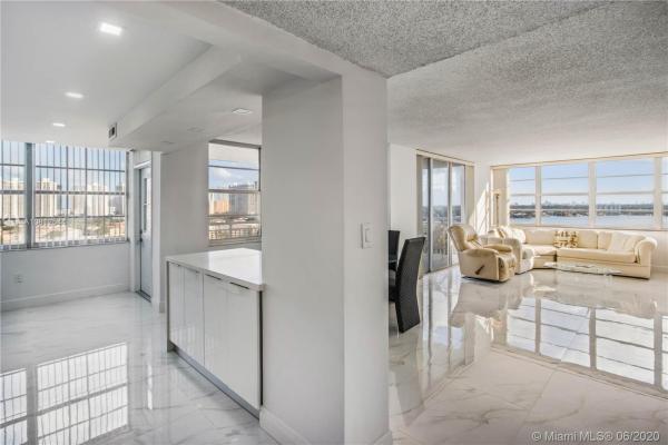 Del Prado South Towers, 18041 Biscayne Blvd #1605-4, Aventura, Florida 33160, image 2