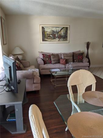 Kenland Walk, 8933 SW 123rd Ct #402, The Crossings, Florida 33186, image 2