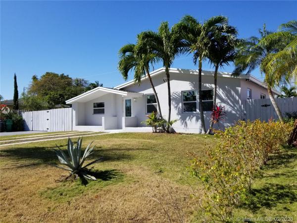 South Coral Homes, 9781 Haitian Dr, Cutler Bay, Florida 33189, image 2
