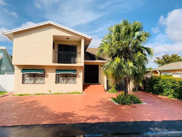 Hacienda Estates, 11461 SW 32nd Ln, University Park, Florida 33165, image 2