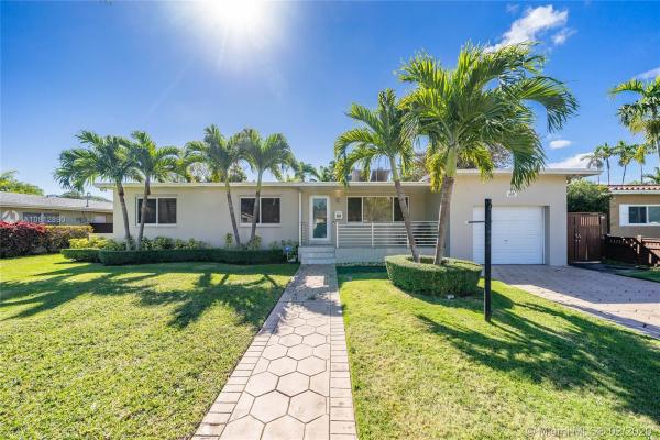 Blue Heights, 6610 SW 50th Ter, South Miami, Florida 33155, image 2