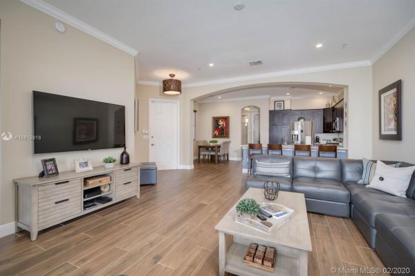 Villa Carrara, 2955 NW 126th Ave #409-5, Sunrise, Florida 33323, image 2