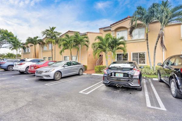 Villa Real, 1179 NW 124th Ct #103, Tamiami, Florida 33182, image 2