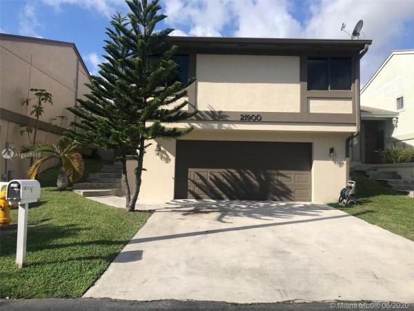 Montego Bay, 21900 SW 100th Pl, Cutler Bay, Florida 33190, image 2