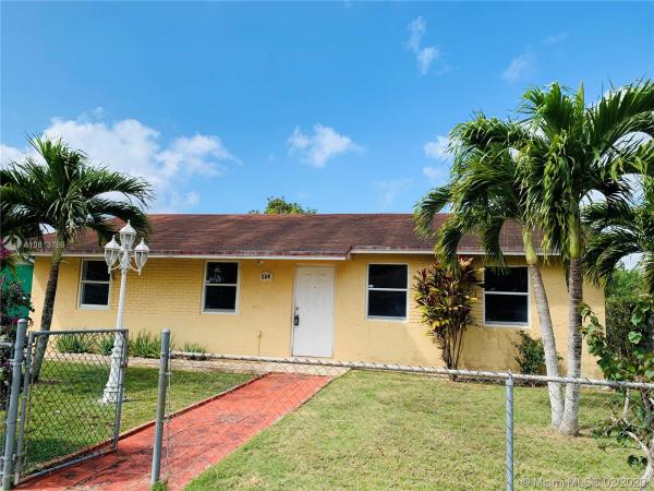 Avocado Villas, 184 SW 16th Ter, Homestead, Florida 33030, image 2