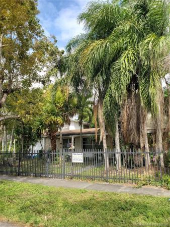 Coral Gardens, 9565 SW 29th St, Westchester, Florida 33165, image 2