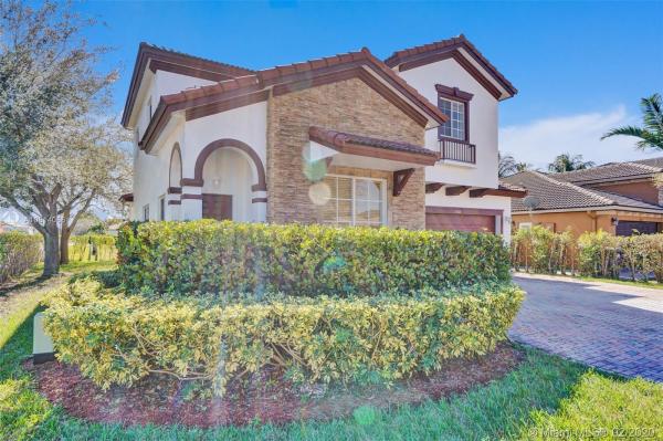 15202 SW 11th St, Unincorporated Dade County, Florida 33194, image 2