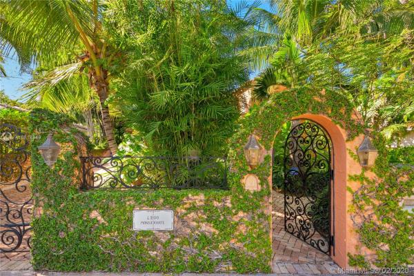 Riviera, 4200 Monserrate St, Coral Gables, Florida 33146, image 2