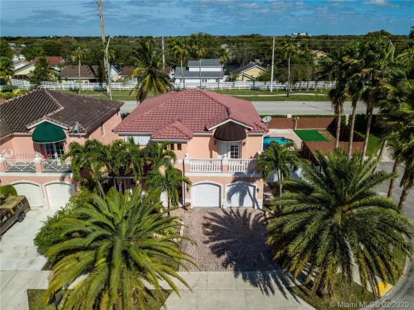 Crestview, 13921 SW 152nd Ter, Richmond West, Florida 33177, image 2