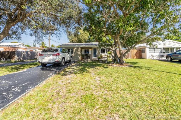 Fulford By The Sea, 1323 NE 178th St, North Miami Beach, Florida 33162, image 2