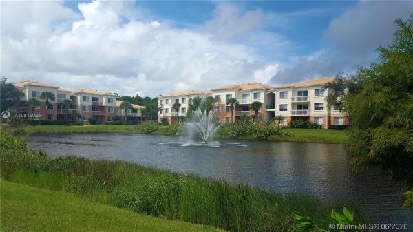 Fiore At The Gardens, 8101 Myrtlewood Cir W, Palm Beach Gardens, Florida 33418, image 2