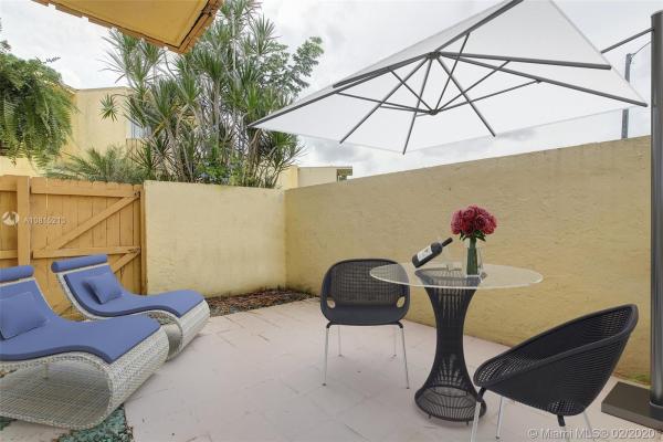 Villas At Cutler Ridge, 20114 SW 123rd Dr #20114, South Miami Heights, Florida 33177, image 2