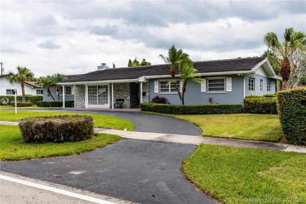 Country Squire Mnr, 12651 SW 72nd Ave, Pinecrest, Florida 33156, image 2