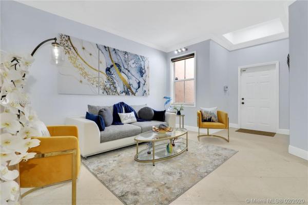 Kendall Breeze, 12373 SW 124th Path #12373, Three Lakes, Florida 33186, image 2