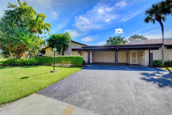 The Vistas Of Boca Lago, 21122 Juego Cir, Boca Raton, Florida 33433, image 2