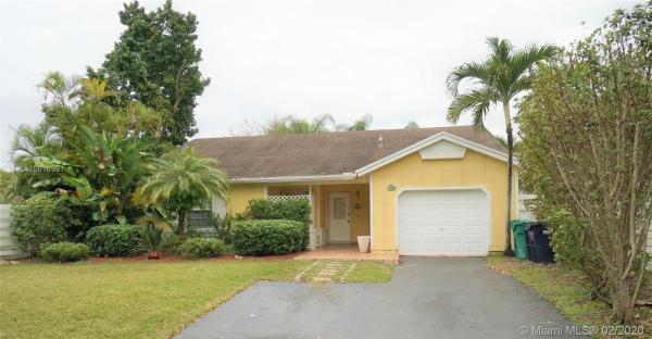 Willow Bend, 14807 SW 139th Pl, Country Walk, Florida 33186, image 2