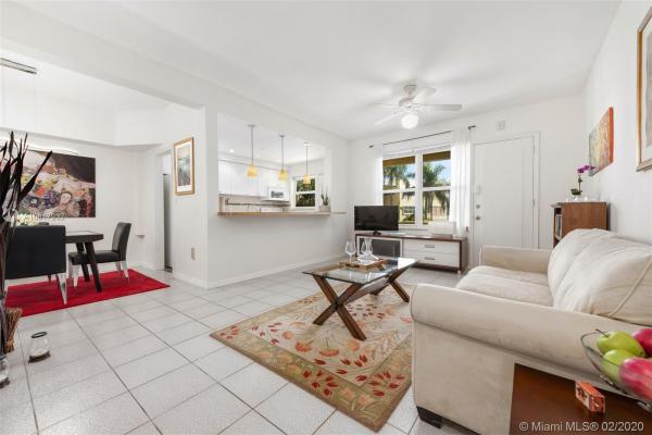 Miami Bayside, 910 Bay Dr #11, Miami Beach, Florida 33141, image 2