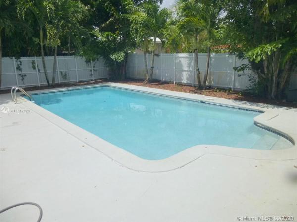 Griffing Biscayne Park Estates, 710 NE 121st St, Biscayne Park, Florida 33161, image 2