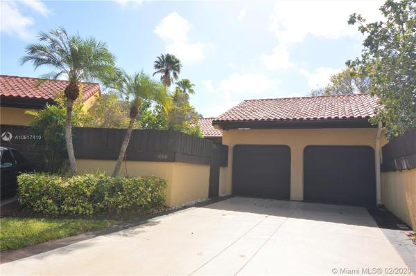 California Club Homes, 1080 NE 202nd Ter, Ives Estates, Florida 33179, image 2