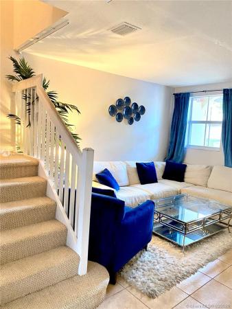 Ives Dairy Townhomes, 1044 NE 208th St, Ives Estates, Florida 33179, image 2