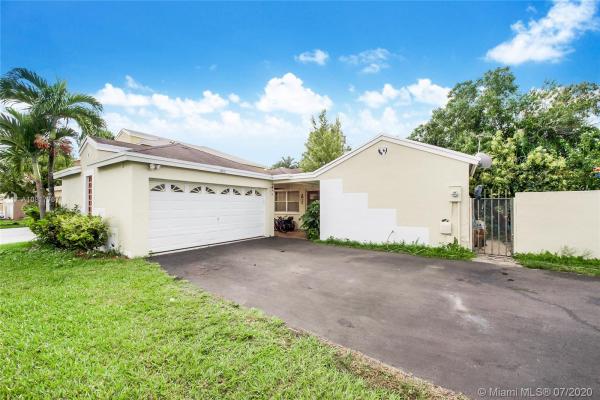 Panache, 14452 SW 92nd Ter, The Hammocks, Florida 33186, image 2