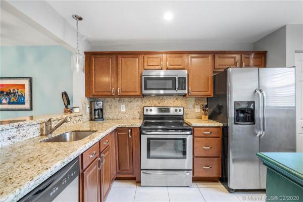 Deer Pointe, 249 NW 36th Ave, Deerfield Beach, Florida 33442, image 2
