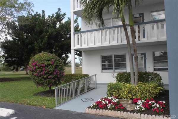 Lyndhurst, 1001 Lyndhurst H, Deerfield Beach, Florida 33442, image 2