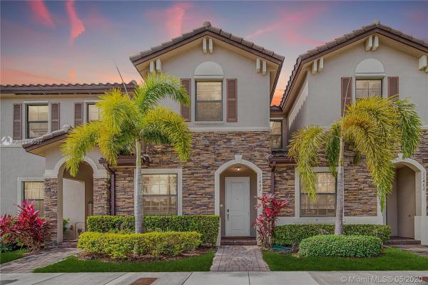Gardens By The Hammocks, 11482 SW 151st Ave #11482, The Hammocks, Florida 33196, image 2