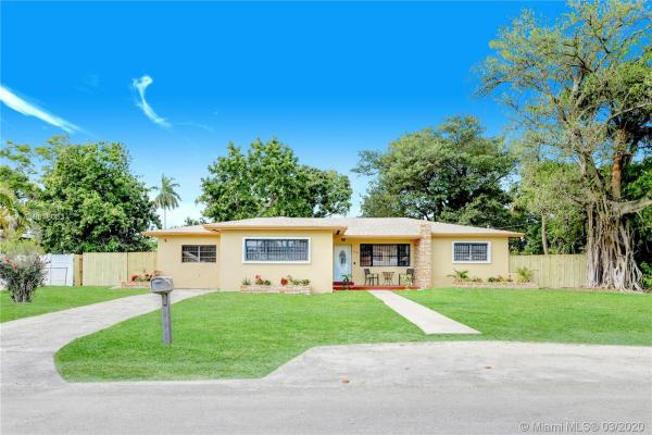 Biscayne Gardens, 14500 NW 16th Dr, Golden Glades, Florida 33167, image 2