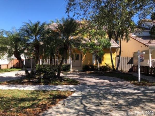 Garden Hills West, 9877 SW 161st Pl, The Hammocks, Florida 33196, image 2
