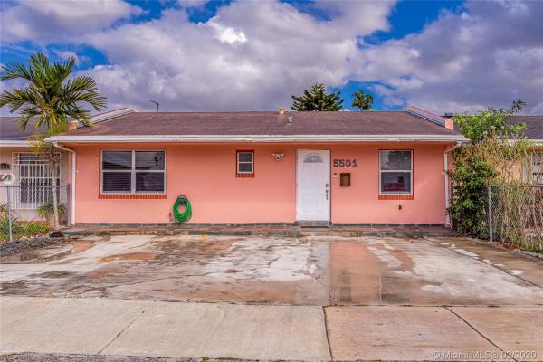 Royale Green, 5501 SW 127th Way #5501, Kendale Lakes, Florida 33175, image 2