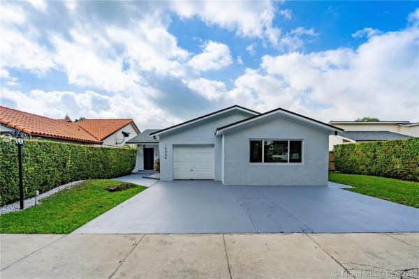 Woodfield, 14364 SW 106th Ter, The Hammocks, Florida 33186, image 2