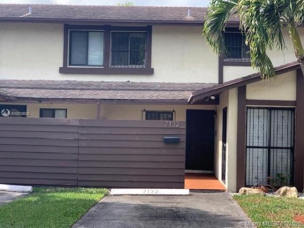 Monterrey Villas, 7132 SW 105th Ct, Sunset, Florida 33173, image 2