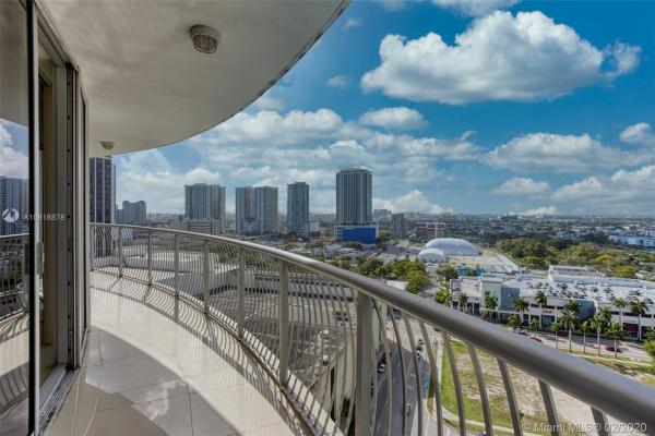 Opera Tower, 1750 N Bayshore Dr #2015, Miami, Florida 33132, image 2