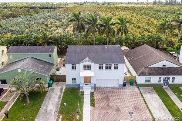 Cutler Landings, 11824 SW 273rd Ln, South Miami Heights, Florida 33032, image 2