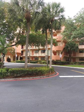 Plantation Forest, 7401 NW 16th St #503, Plantation, Florida 33313, image 2