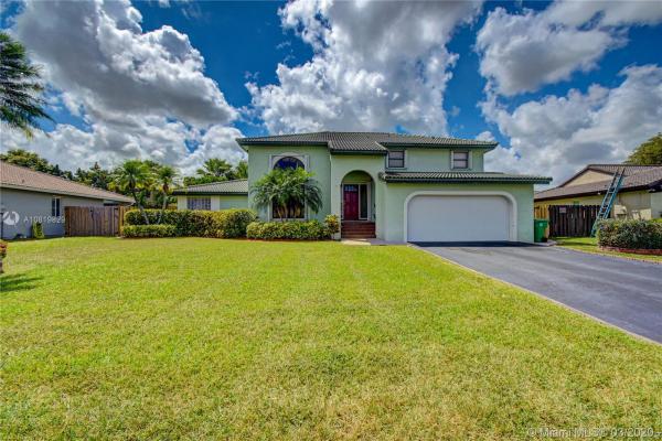 Crossbow At Ivanhoe, 6851 W Wedgewood Ave, Davie, Florida 33331, image 2