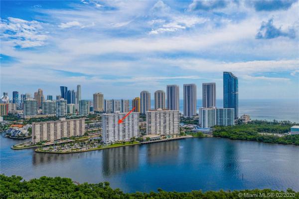 Arlen House West, 500 Bayview Dr #1021, Sunny Isles Beach, Florida 33160, image 2